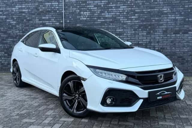 Honda Civic (2017) thumbnail 6
