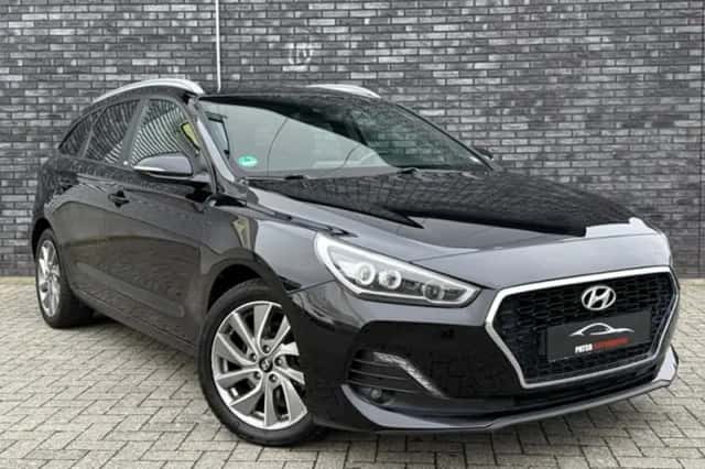 Hyundai i30 (2019) thumbnail 6