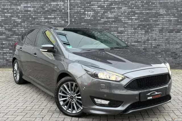Ford Focus (2018) thumbnail 5