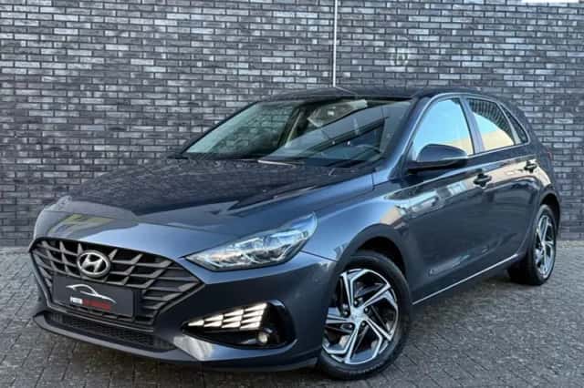 Hyundai i30 (2024) thumbnail 1