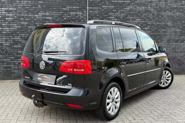 Volkswagen Touran (2012) thumbnail 3