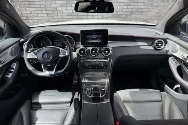 Mercedes-Benz GLC-Klasse Coupé (2017) thumbnail 2