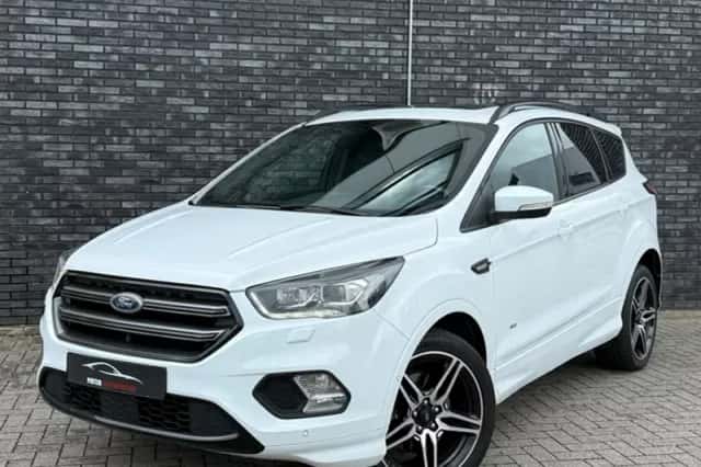 Ford Kuga (2018) thumbnail 1