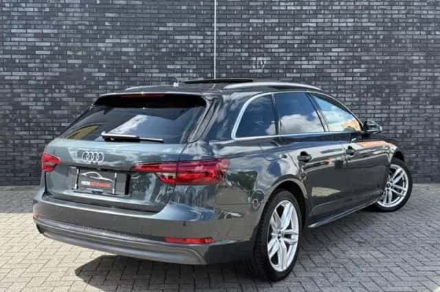 Audi A4 (2017) thumbnail 3