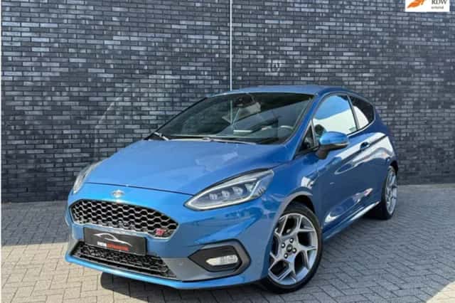 Ford Fiesta (2018) thumbnail 1