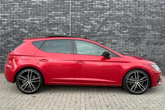 SEAT Leon (2019) thumbnail 5