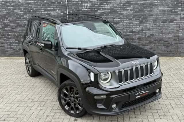 Jeep Renegade (2022) thumbnail 6