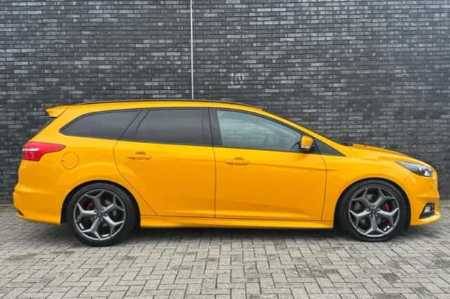Ford Focus (2015) thumbnail 5