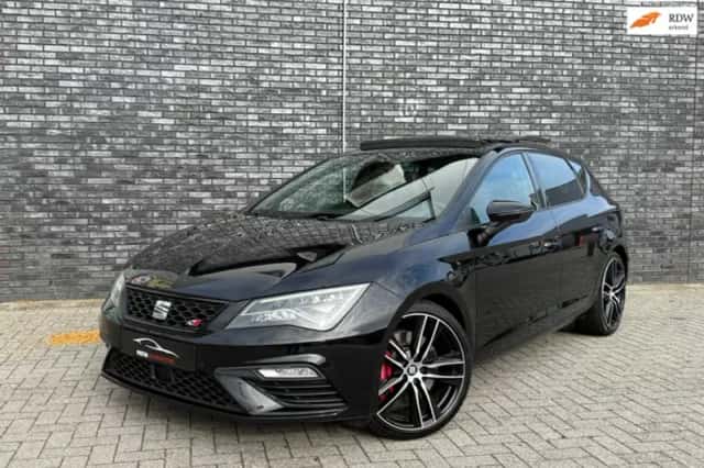 SEAT Leon (2017) thumbnail 1