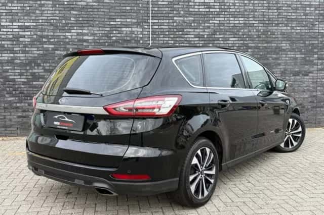 Ford S-Max (2017) thumbnail 3