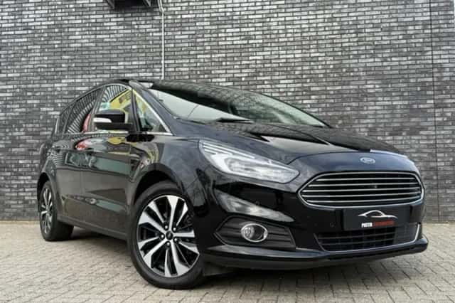 Ford S-Max (2017) thumbnail 6