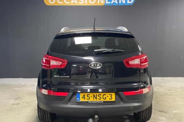 Kia Sportage (2010) thumbnail 5
