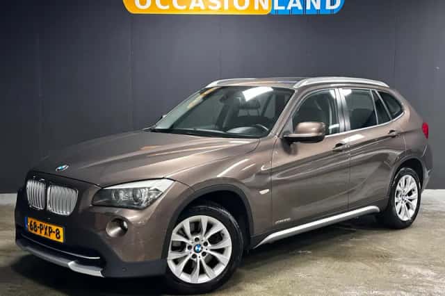 BMW X1 (2011) thumbnail 1