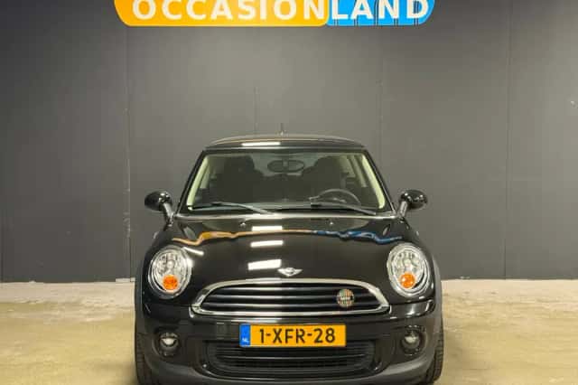 MINI One (2013) thumbnail 5
