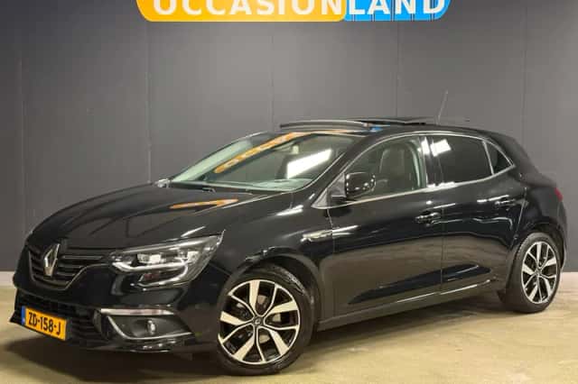 Renault Mégane (2019) thumbnail 1