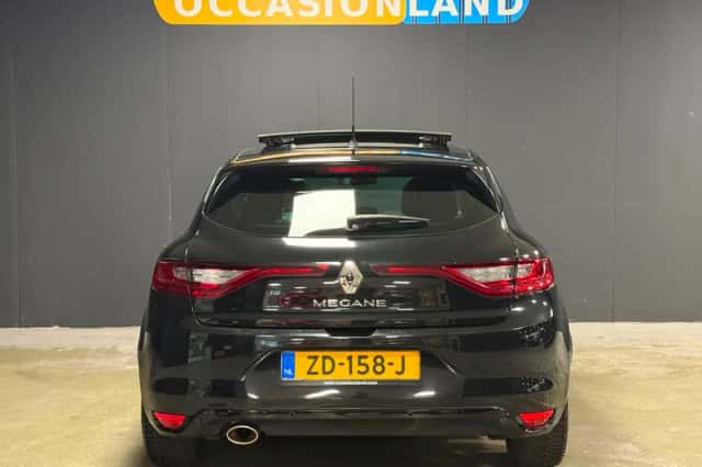 Renault Mégane (2019) thumbnail 6
