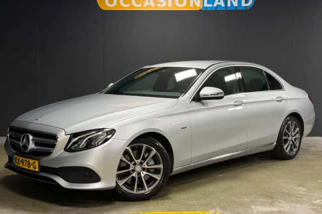 Mercedes-Benz E-Klasse (2016) thumbnail 1