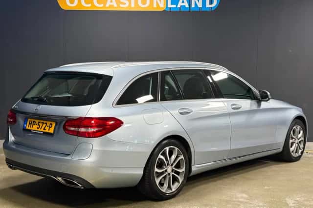 Mercedes-Benz C-Klasse (2015) thumbnail 2