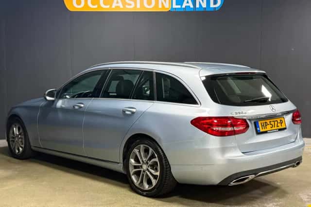 Mercedes-Benz C-Klasse (2015) thumbnail 3