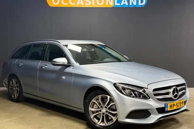 Mercedes-Benz C-Klasse (2015) thumbnail 4