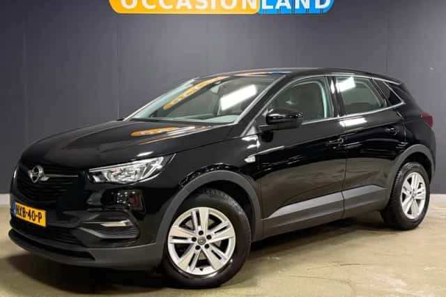 Opel Grandland (2021) thumbnail 1