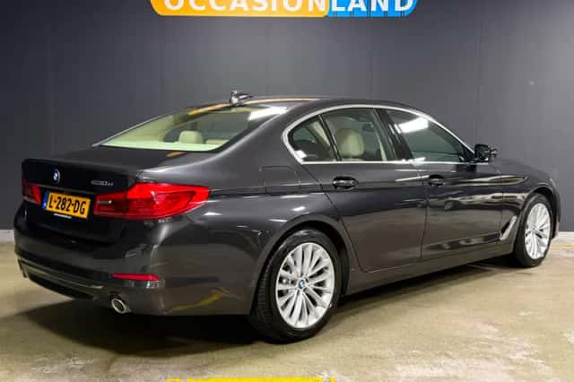 BMW 5-Serie (2019) thumbnail 2