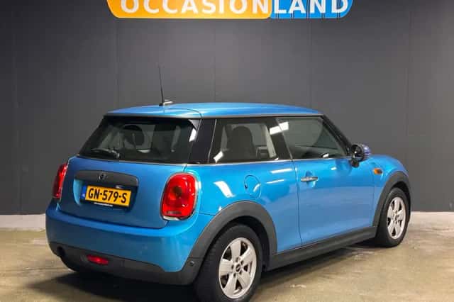 MINI One (2015) thumbnail 2