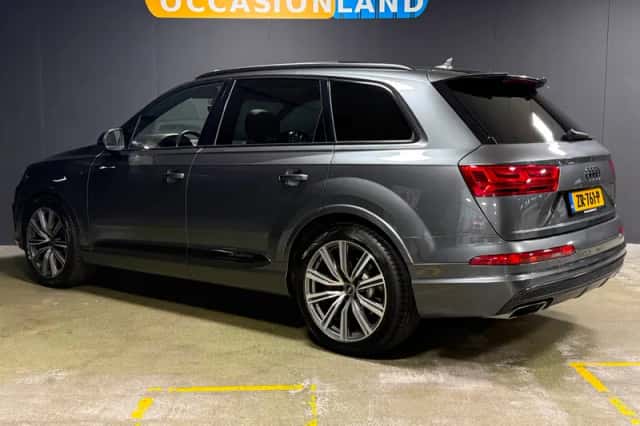 Audi Q7 (2016) thumbnail 3