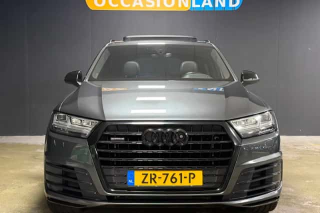 Audi Q7 (2016) thumbnail 5