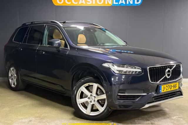 Volvo XC90 (2016) thumbnail 4