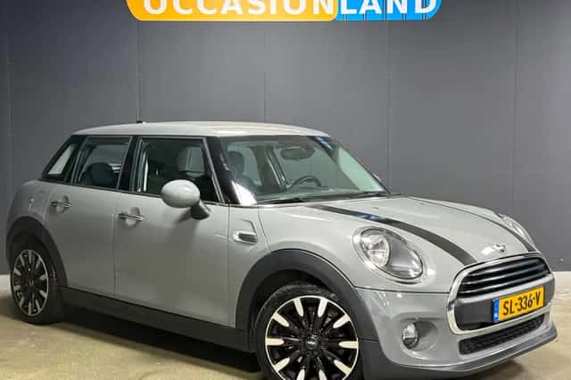 MINI One (2018) thumbnail 4