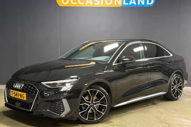 Audi A3 (2023) thumbnail 1