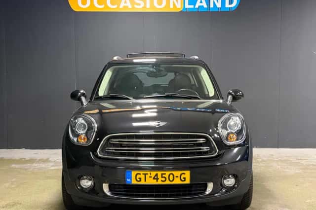 MINI Countryman (2015) thumbnail 5