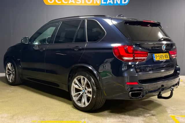 BMW X5 (2017) thumbnail 3