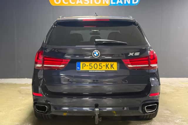 BMW X5 (2017) thumbnail 6