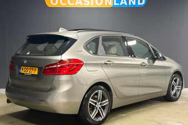 BMW 2-Serie Active Tourer (2016) thumbnail 2