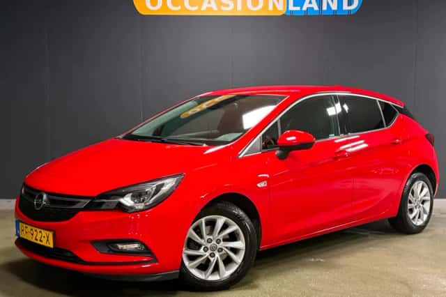 Opel Astra (2017) thumbnail 1