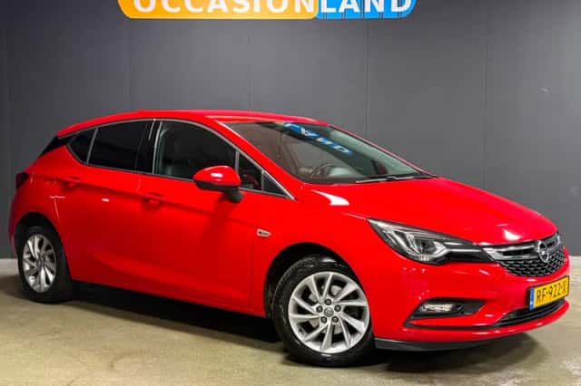 Opel Astra (2017) thumbnail 4