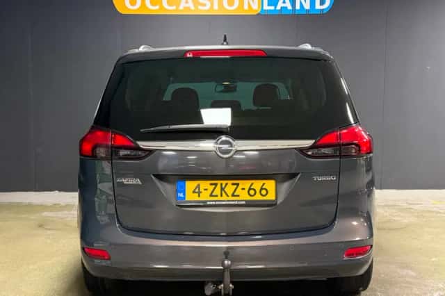 Opel Zafira (2015) thumbnail 6