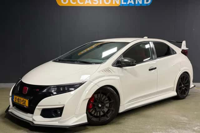 Honda Civic (2017) thumbnail 1