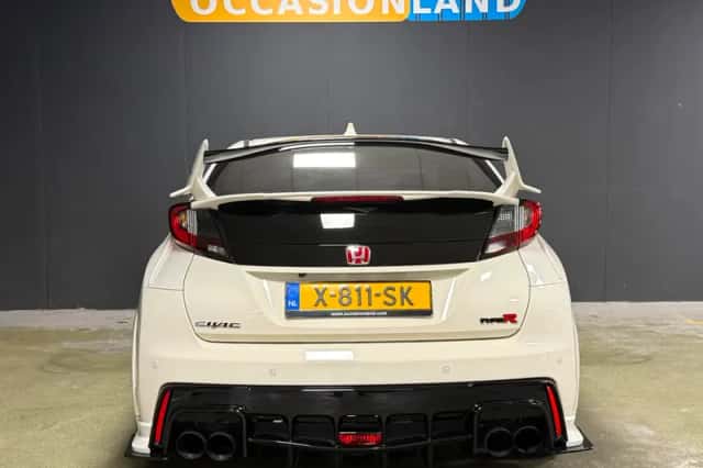 Honda Civic (2017) thumbnail 6