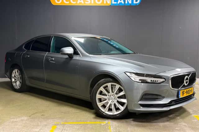 Volvo S90 (2018) thumbnail 4