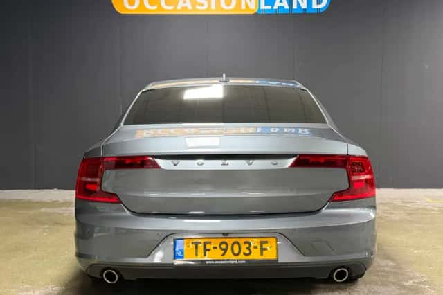 Volvo S90 (2018) thumbnail 6