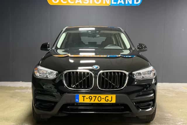BMW X3 (2018) thumbnail 5