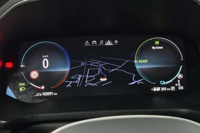 Renault Captur (2021) thumbnail 4