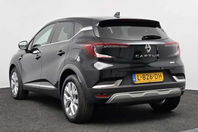 Renault Captur (2021) thumbnail 6