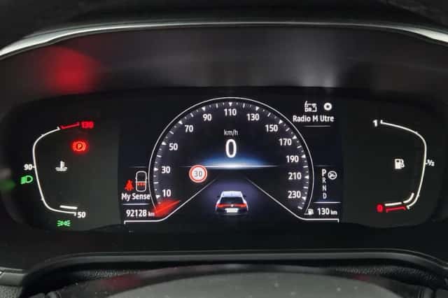 Renault Mégane (2022) thumbnail 4