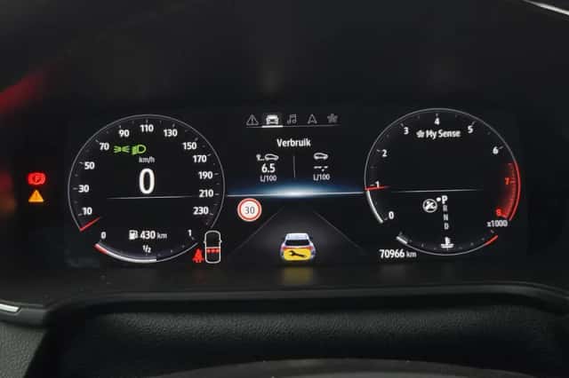 Renault Mégane (2023) thumbnail 4