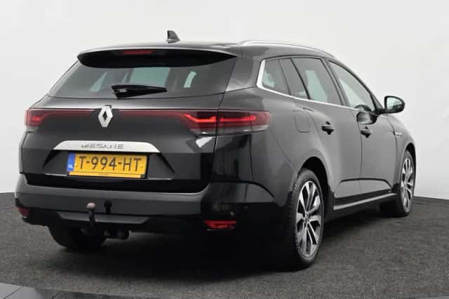 Renault Mégane (2023) thumbnail 2