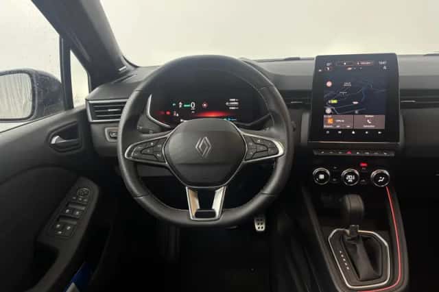 Renault Clio (2025) thumbnail 3